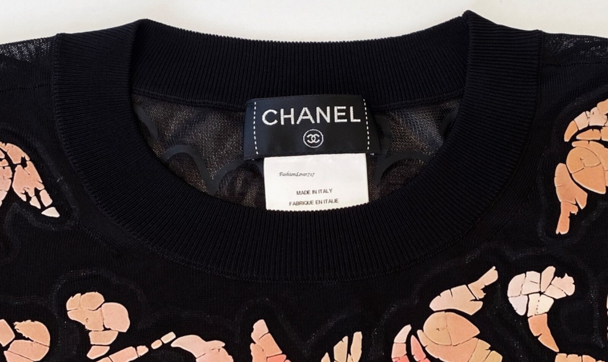 16C PARIS SEOUL CHANEL BLACK MULTICOLOR EMBELLISHED RUNWAY SWEATER