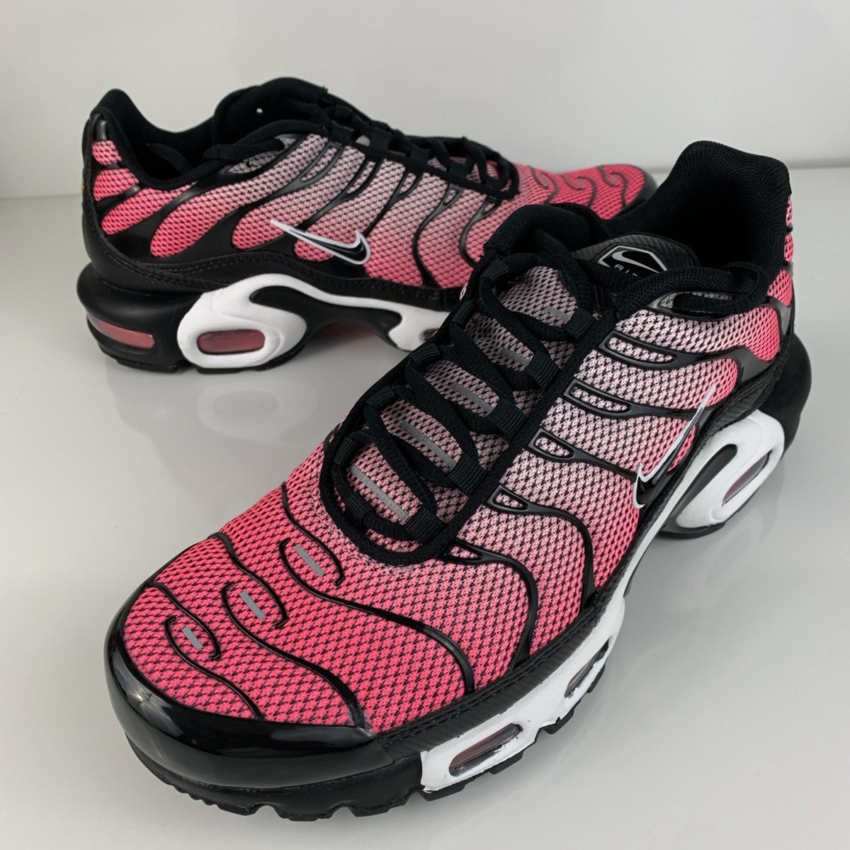 Nike Air Max Plus TN 'All Day' Sunset Pulse Men's Size 8.5 Shoe