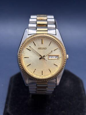 Vintage Seiko 7N43-8111 Dual Tone President Date/Day Quartz Watch