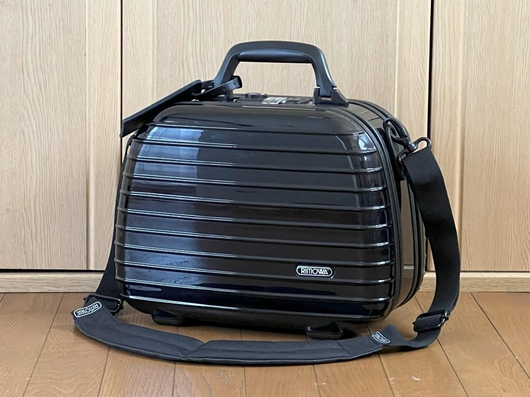 Rimowa Salsa Deluxe Beauty Case Shoulder bag 13L Black 850.38 | eBay