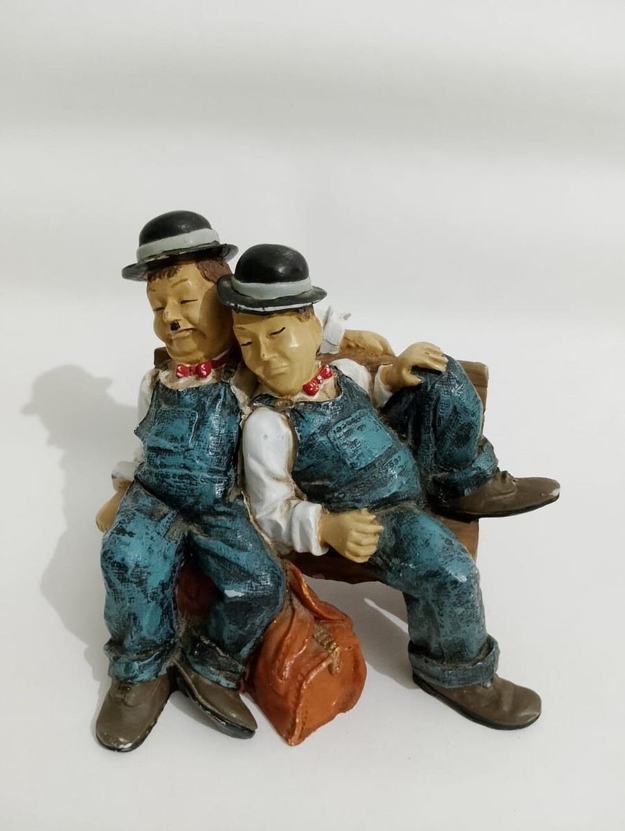 Laurel And Hardy Sitting On The Bench Vintage Ceramic Figurines