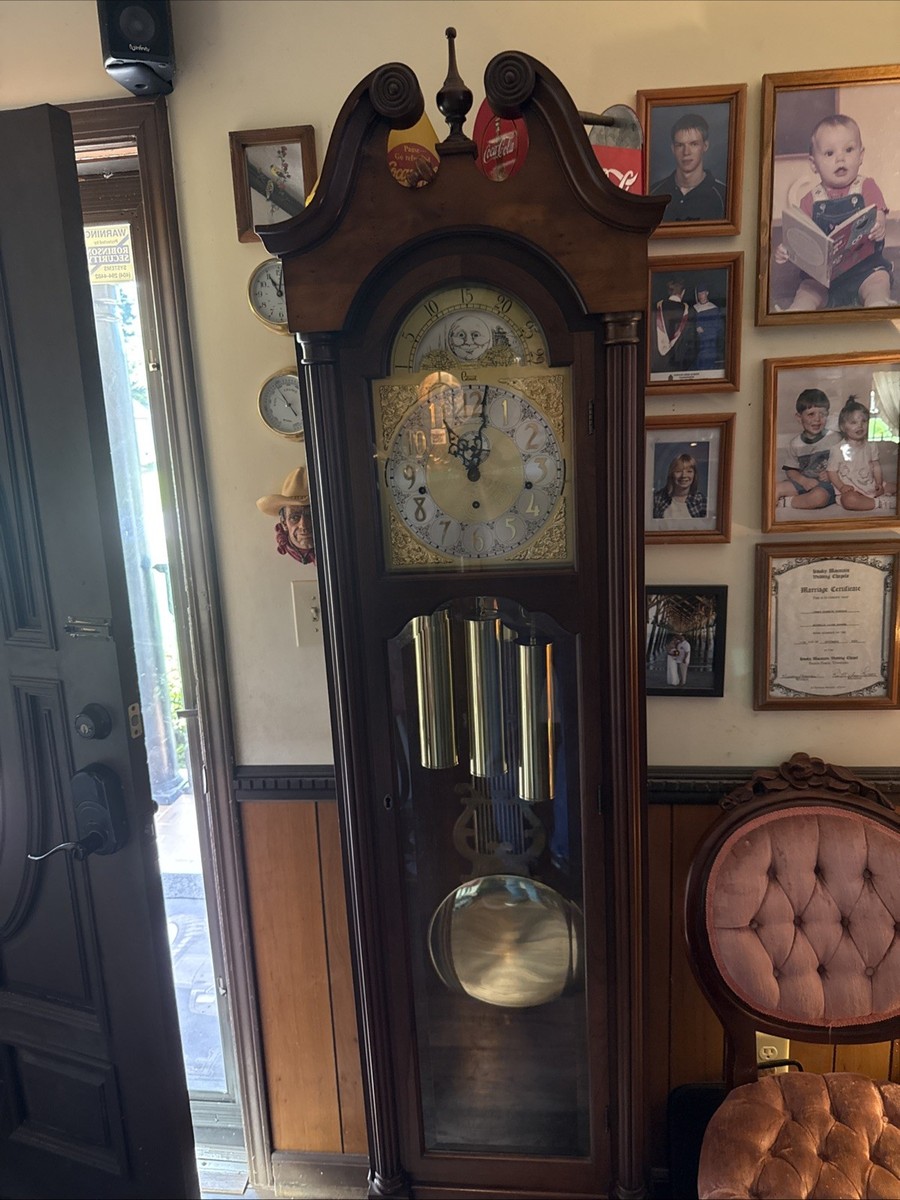 Vintage Colonial of Zeeland Grandfather Clock, Good Working, 80