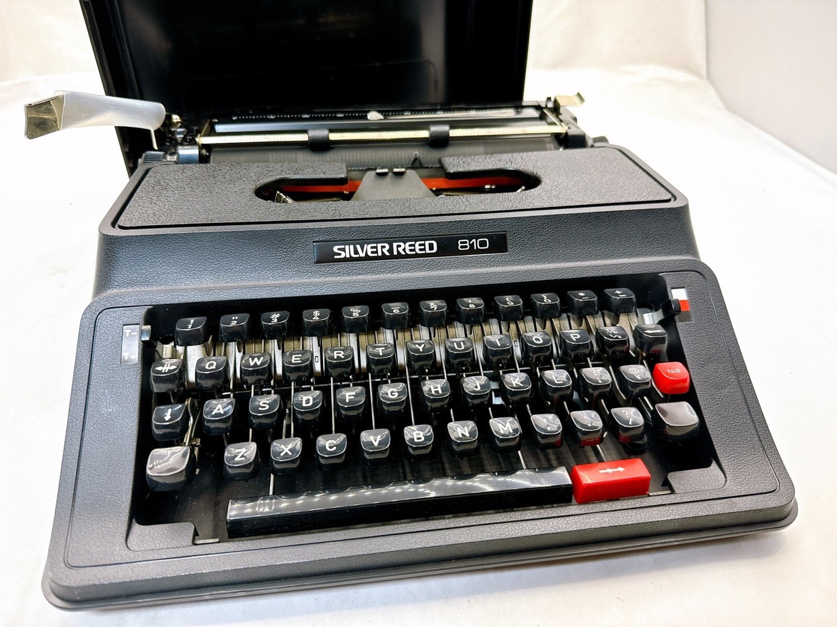 希少 激レアビンテージ】SILVER REED 810 タイプライター 動作品 希少