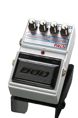 DOD FX22 Vibro Thang Vibrato Effects Pedal Vibrothang Free USA