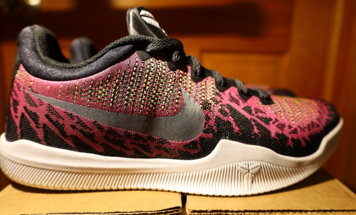 Nike Kobe Mamba Rage Pink Blast Mentality White Black 9089726 B