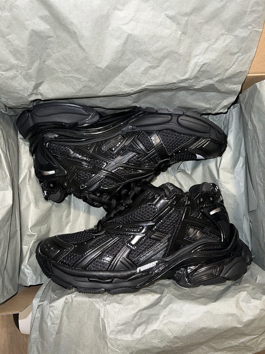 Balenciaga Runners Black Size 7 (40) Pre-Owned | eBay
