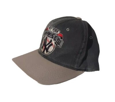 Vintage 90's Starter New York Yankees Snapback Hat Cap Rare 1990's