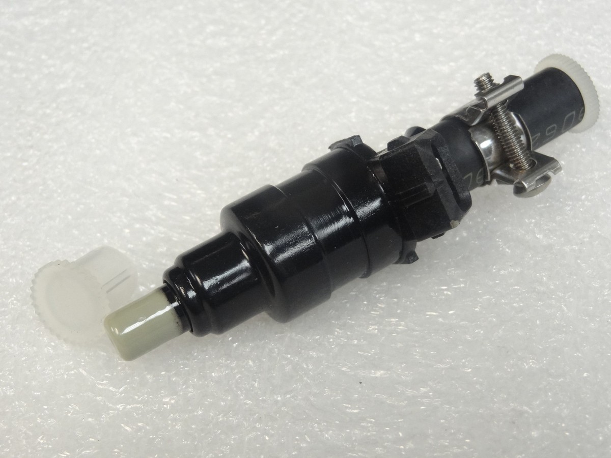 Kawasaki NOS NEW 49033-1001 Fuel Injector KZ ZX KZ1100 KZ1000