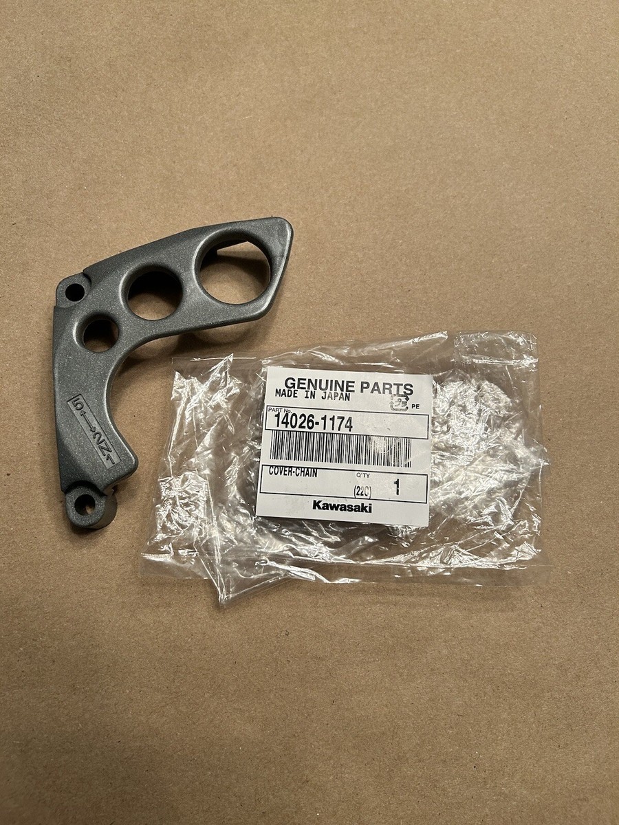 1992-2004 Kawasaki Kx 250 500 Oem Front Sprocket Cover Chain Guard