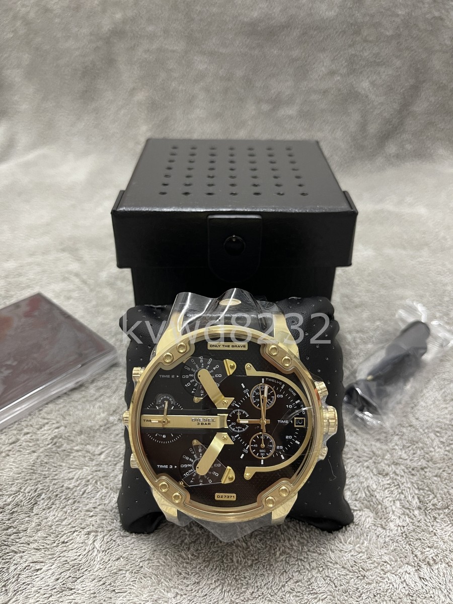 DIESEL DZ7371 Mr. Daddy 2.0 Leather Band Black Dial Gold Tone Case