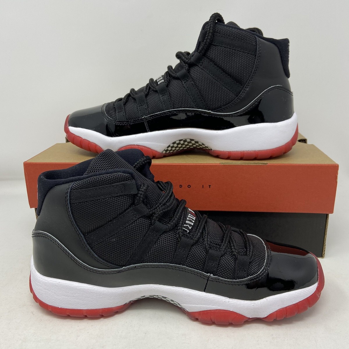 Nike Air Jordan XI 11 Retro 