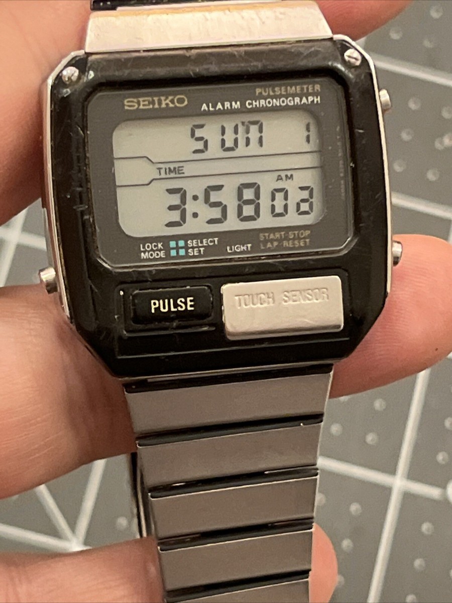 Seiko Pulsemeter Watch Rare Pulse Touch Sensor LCD With Bracelet