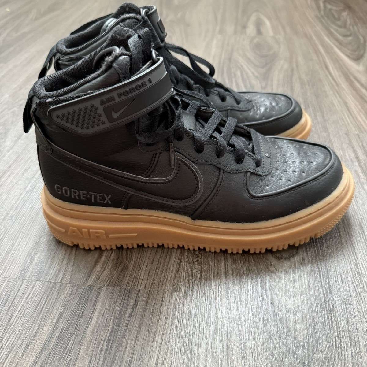 NIKE AIR FORCE 1 HIGH GORE TEX SIZE 7.5 BLACK ANTHRACITE GUM BROWN