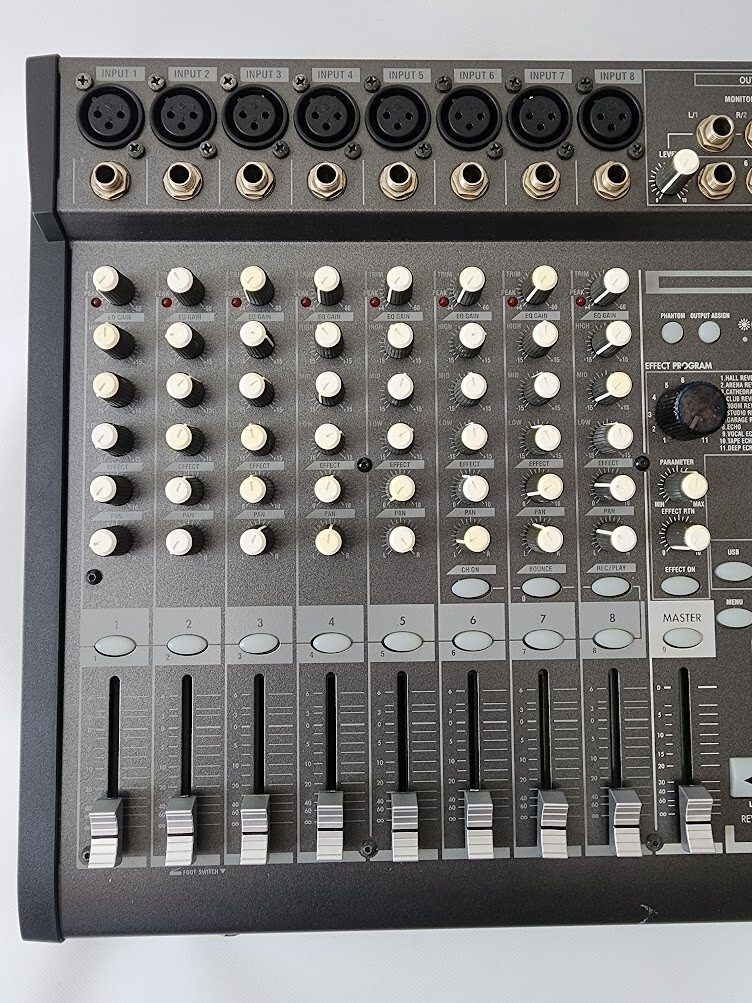 KORG D888 Digital Recording Studio Multi Track Recorder | eBay