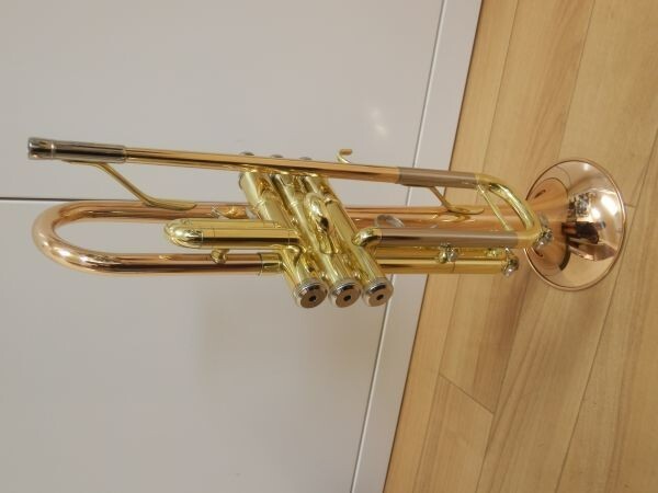Yamaha YTR-3325 Trumpet With HardCase | eBay