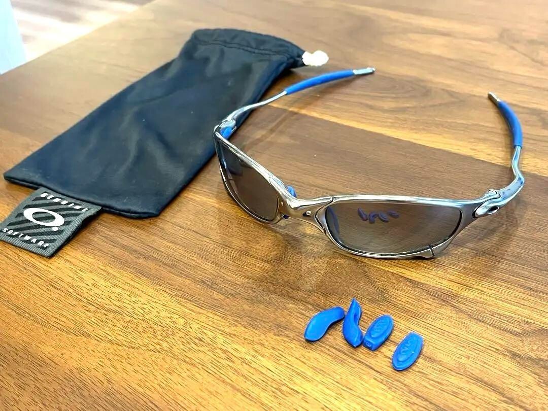 OAKLEY Juliet Ichiro model sunglasses Eyewear Fashion Accessories