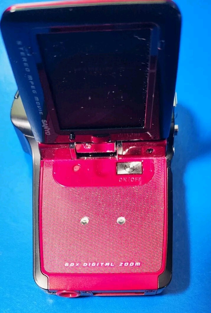 SANYO Xacti DMX-C6 Camcorder Ford Parts Or NOT