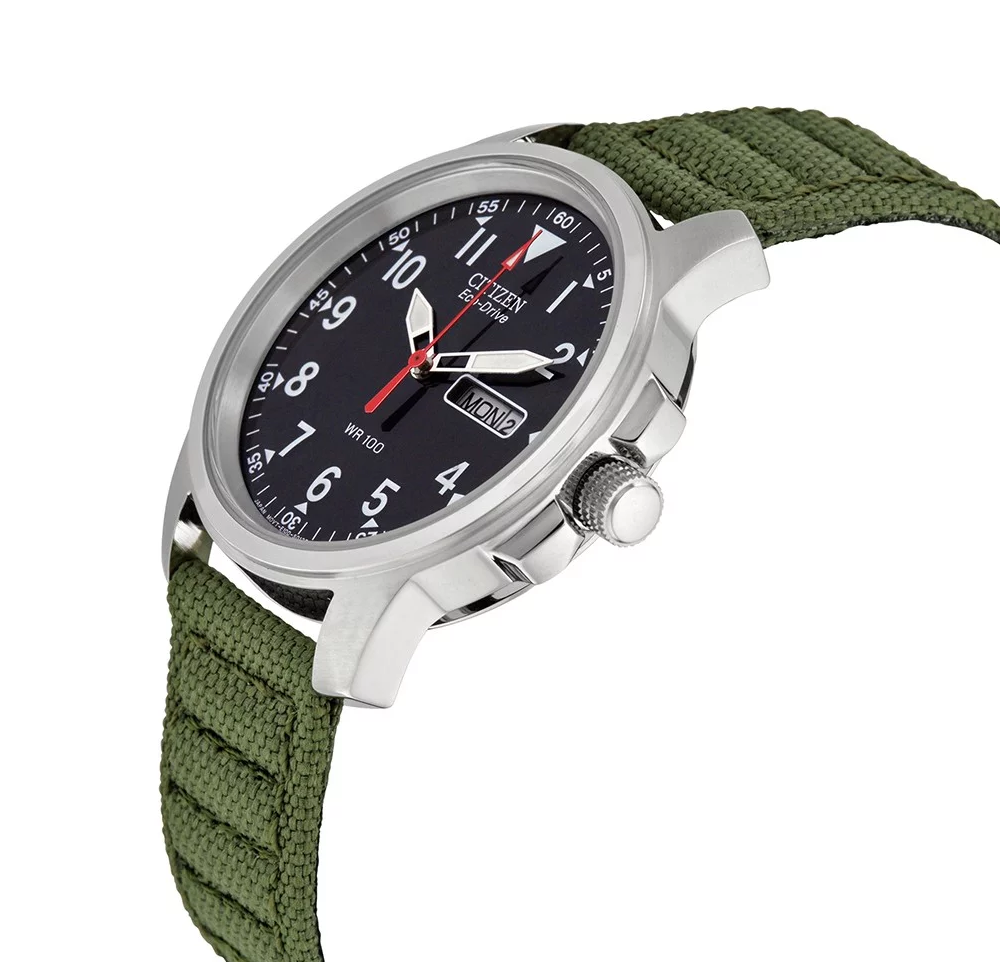 Citizen Eco-Drive Chandler Men's Calendar Black Dial Green 37mm