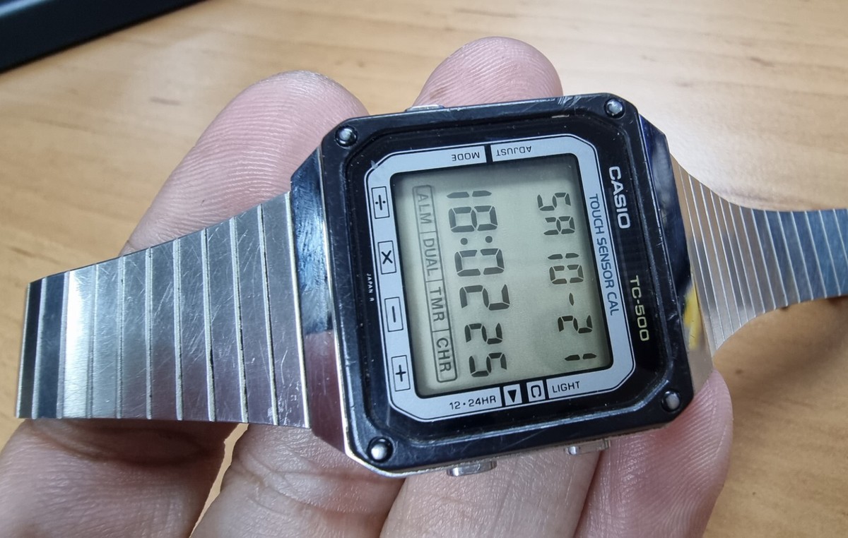 CASIO TC-500 TOUCH SENSOR CAL CALCULATOR VINTAGE DIGITAL WATCH