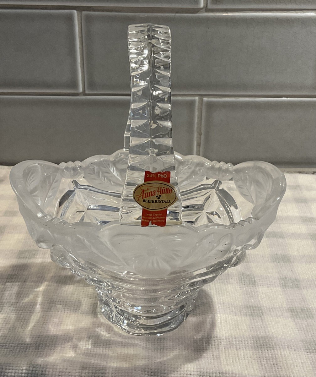 Bleikristall 24 percent Lead Crystal With Frosted Flowers Basket