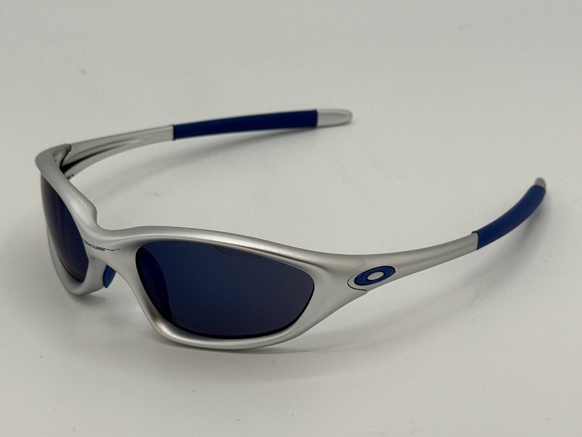 OAKLEY TWENTY XX FMJ SUNGLASSES SILVER W/ ICE BLUE IRIDIUM LENS
