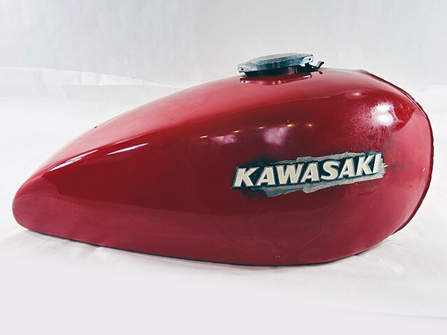 OEM 74-75 KAWASAKI Z1 900 FUEL TANK 51001-096 | eBay