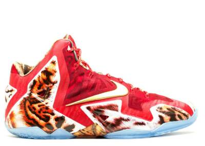 Nike LeBron 11 NBA 2K14 Size 14 650884-674 CHALLENGE RED/METALLIC