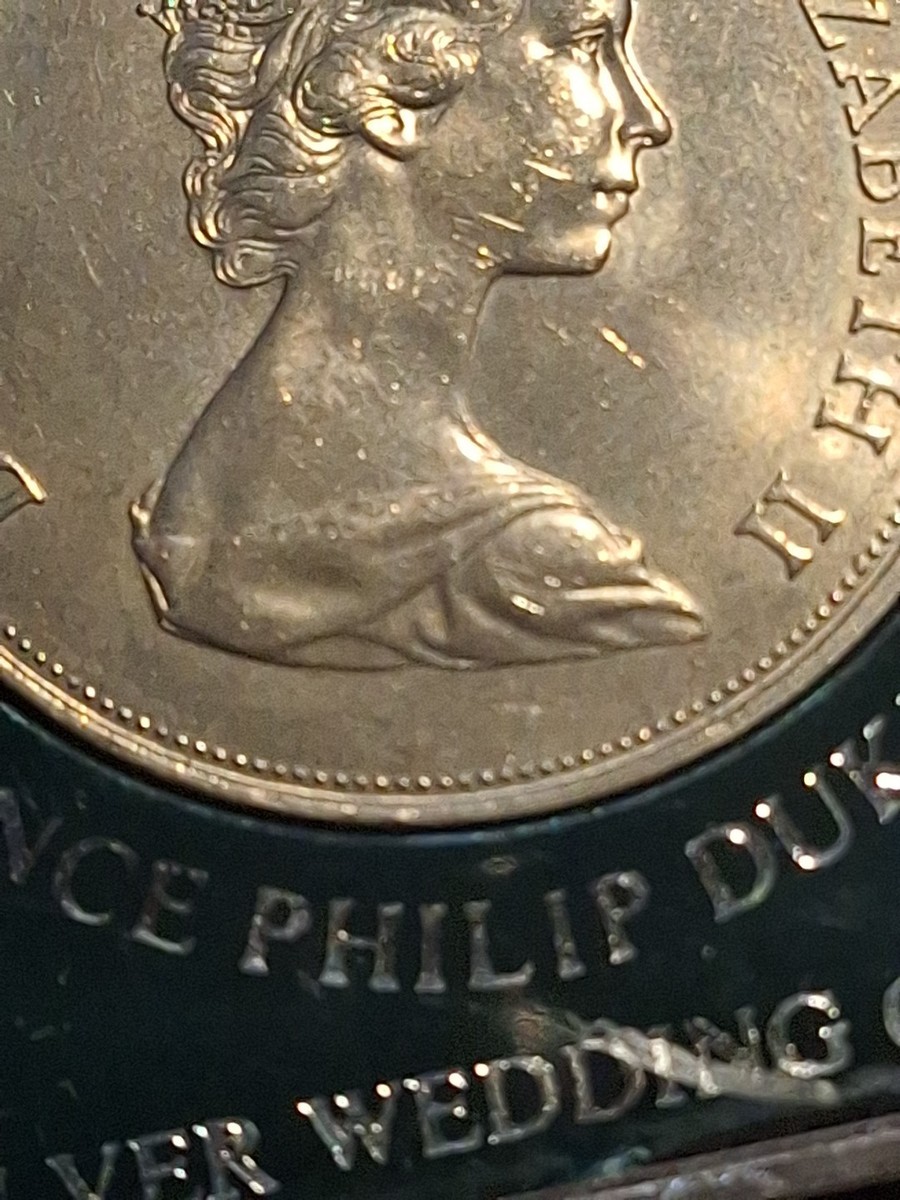 Queen Elizabeth II Silver Wedding Crown Commemorative Coin 1947