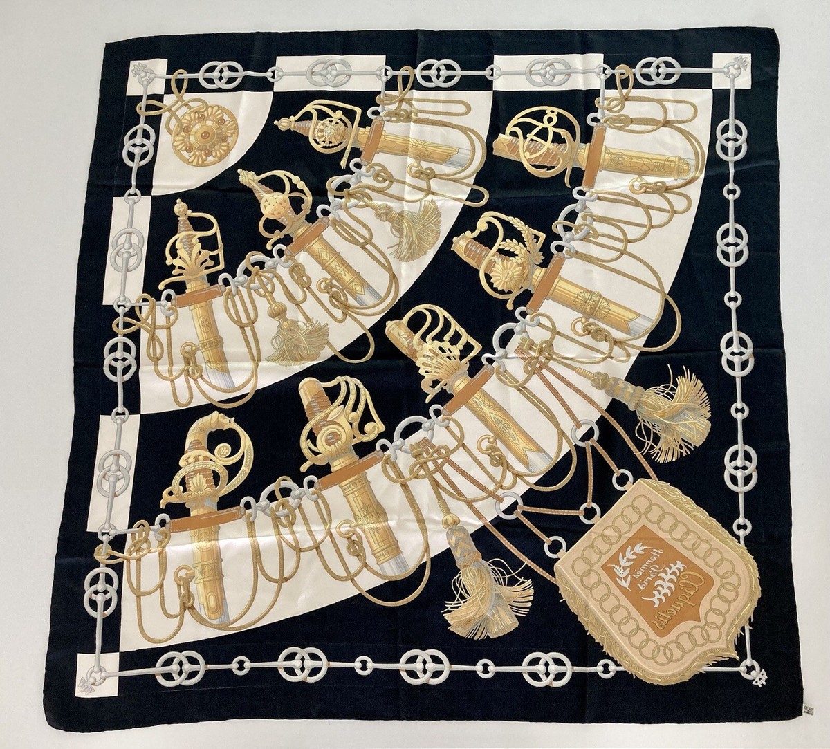 Authentic HERMES Carre 90 Scarf 