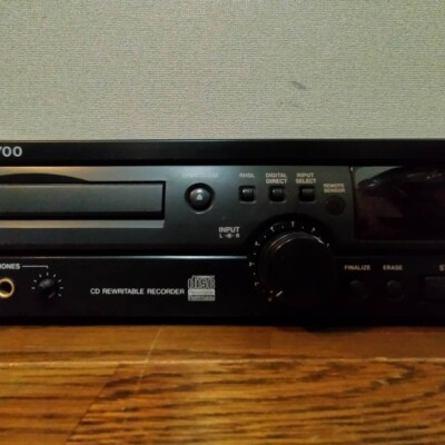 TASCAM CD-RW700 Professional CD Rewritable Recorder Player Tested