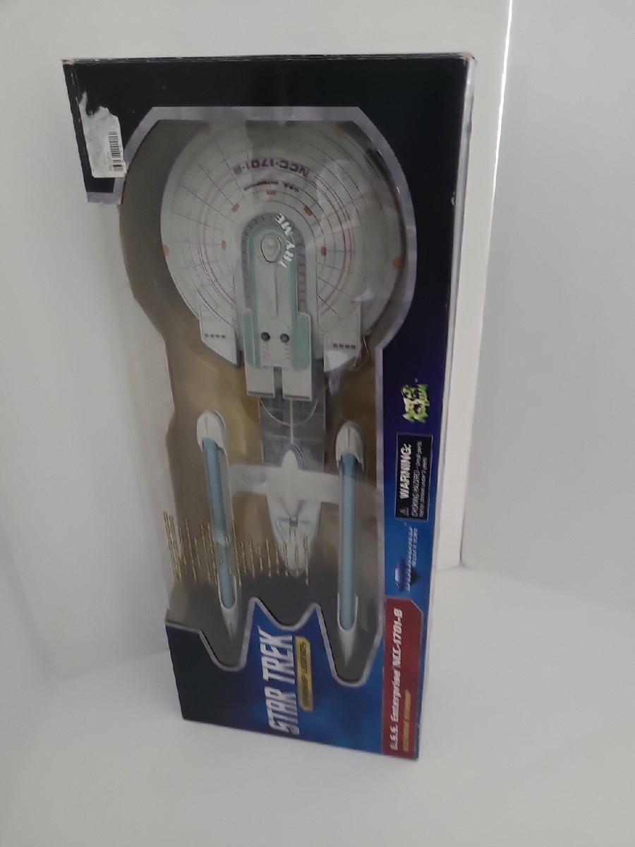 2013 Diamond Select/Art Asylum -Star Trek Enterprise NCC-1701-B