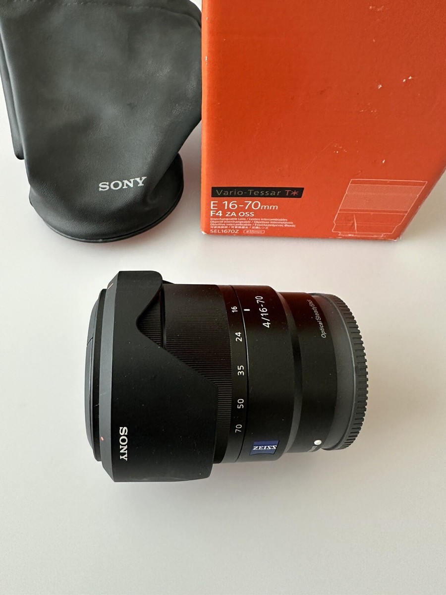 Sony Zeiss Vario-Tessar T* 16-70mm f/4 ZA OSS Lens (SEL1670Z) for