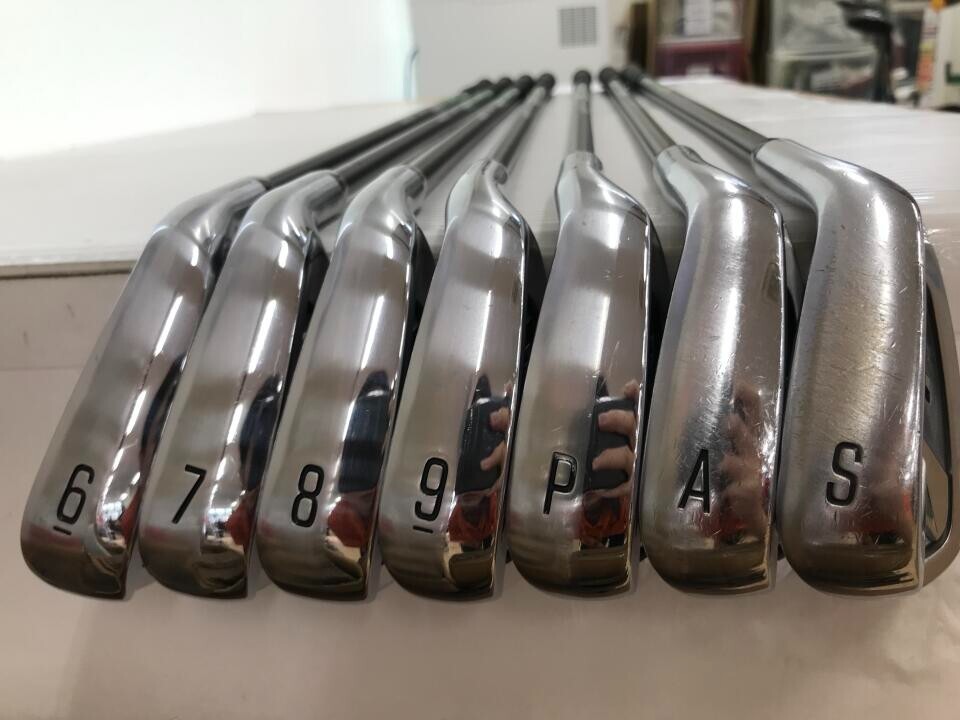 2022 DUNLOP XXIO X-eks- 6~Sw 7pc Miyazaki AX-2 SR-flex IRON SET