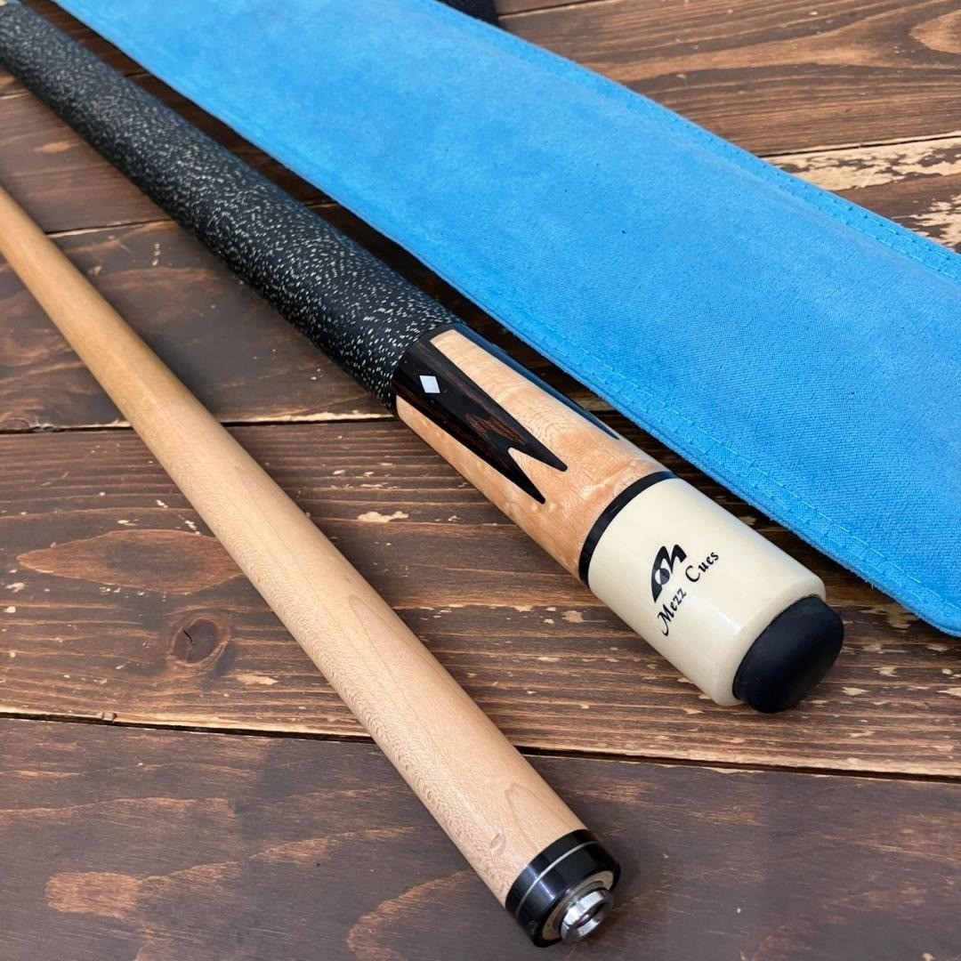 Mezz Vintage Cue SA-Type But Light wood Shaft Pool Play Billiards