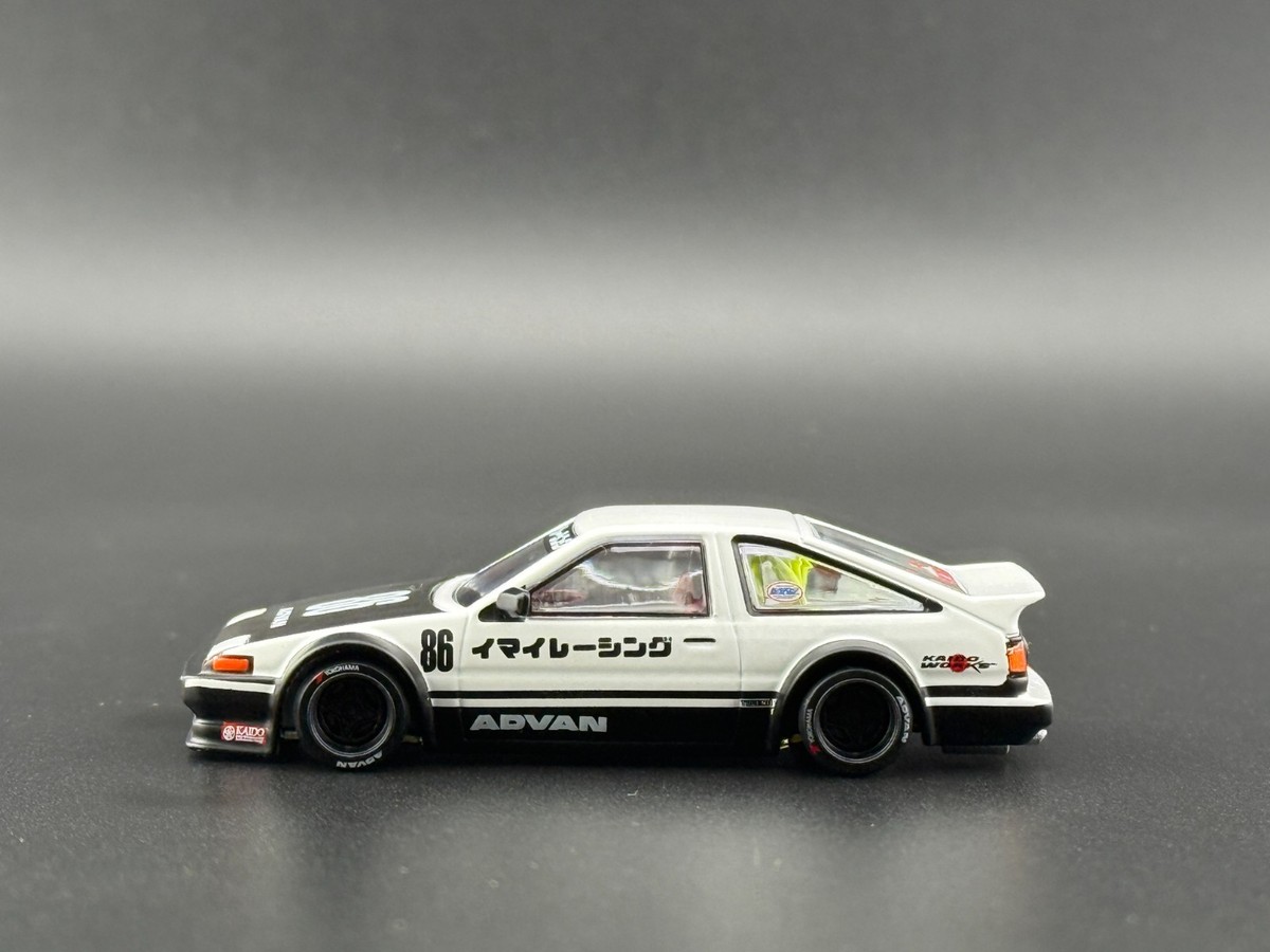 Kaido House x Mini GT Toyota AE86 Sprinter Trueno Kaido Street V1