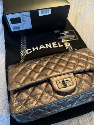 CHANEL Classic Metallic Silver Double Flap Reissue 2.55 Quilted