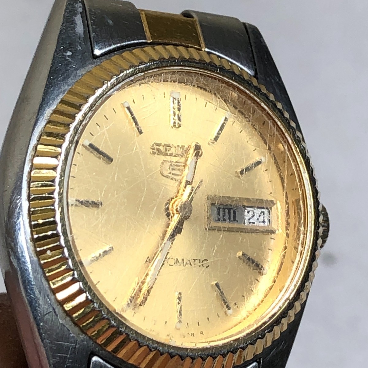 Vintage Seiko 5 Women 4206-0510 Fluted Day Date Two Tone Automatic