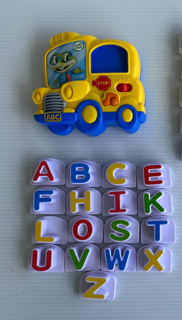 LeapFrog FRIDGE PHONICS Magnetic Alphabet ABC Bus + 17 Replacement