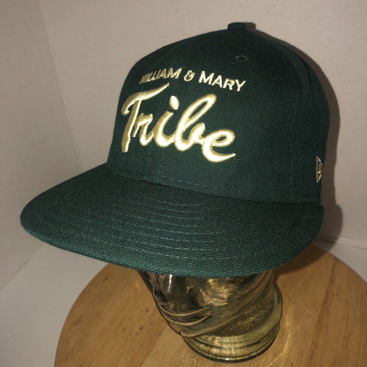 VINTAGE NCAA William & Mary Tribe New Era Script Wool Hat Cap Size