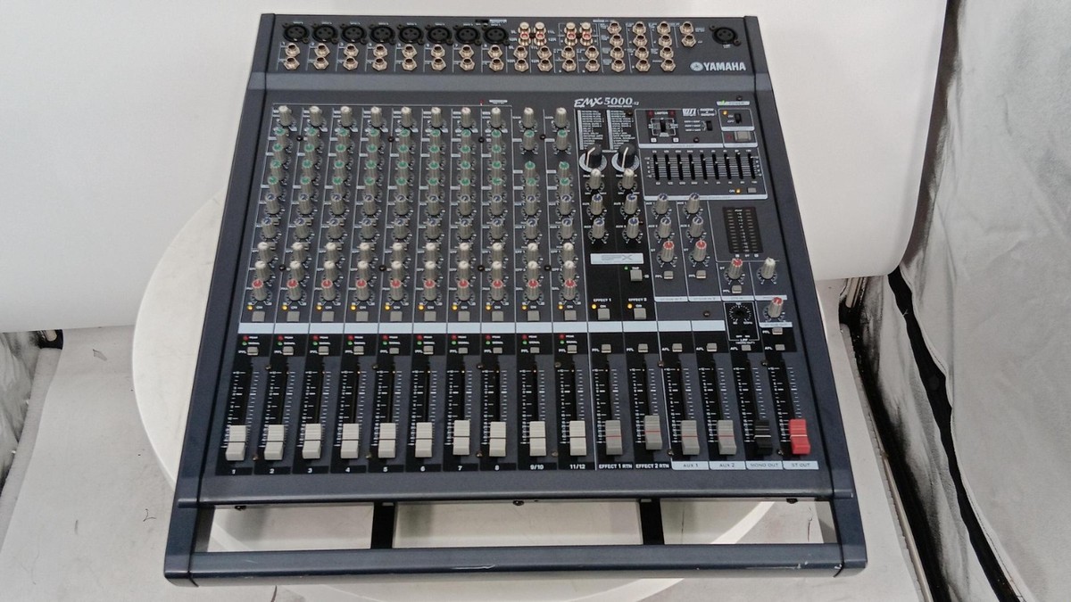 Yamaha EMX5000-12 Professional 12-Channel Powered Mixer – Fully