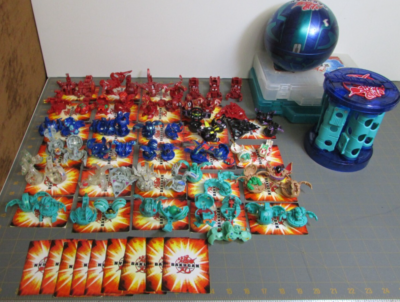 BAKUGAN Battle Brawlers Balls LOT plus cases and cards HUGE LOT