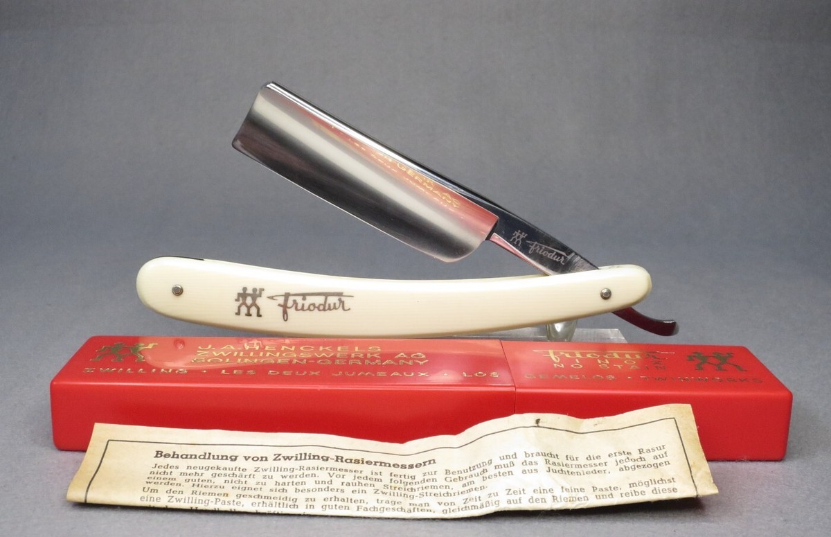 17 Friodur J.A.HENCKELS SOLINGEN GERMANY Straight Razor #R723