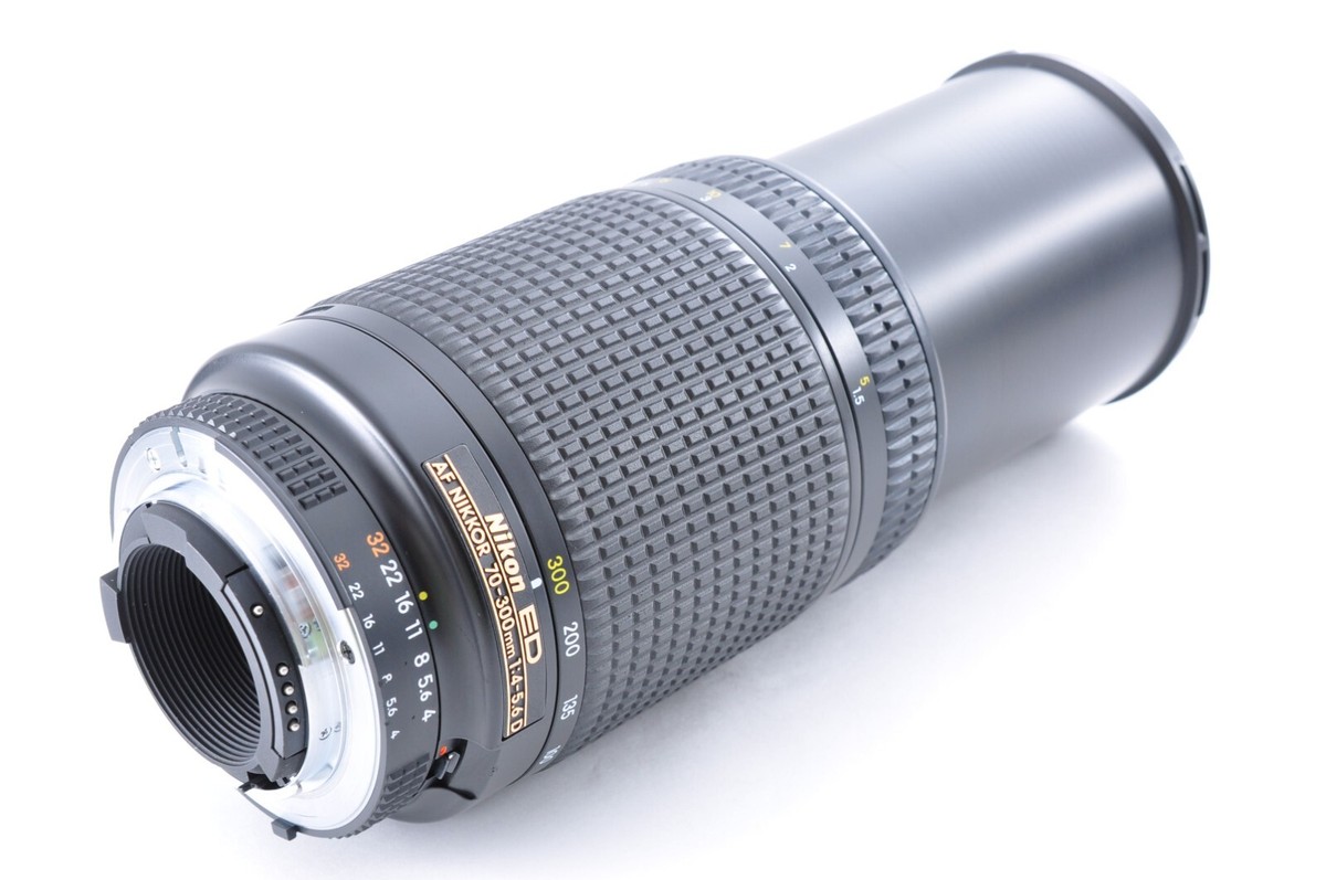 Nikon AF NIKKOR 70-300mm f/4-5.6D ED Zoom Lens [ Mint] w/caps From