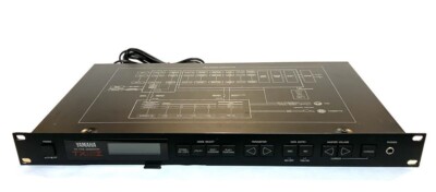 YAMAHA TX81Z FM Sound Source Synthesizer FM Tone Generator 100V