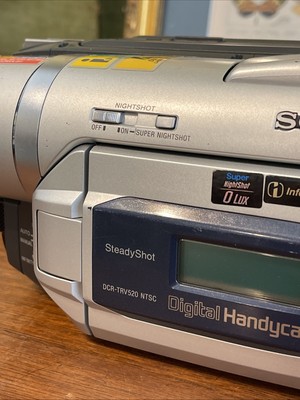 Sony DCR-TRV520 Digital8 HI8 8mm Video8 Camcorder VCR Player Video