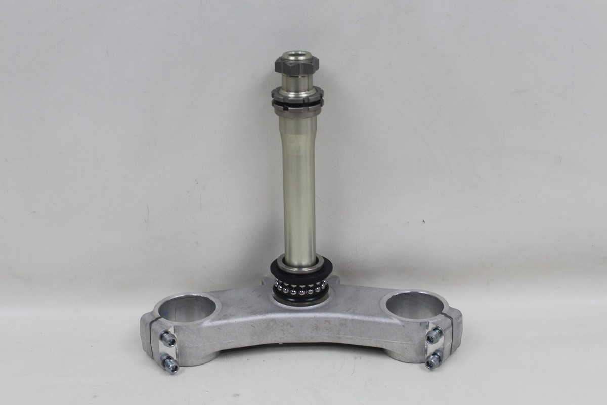 Kawasaki ZX10R ZX10 Ninja 16-20 Lower Triple Tree Yoke Clamp Shaft