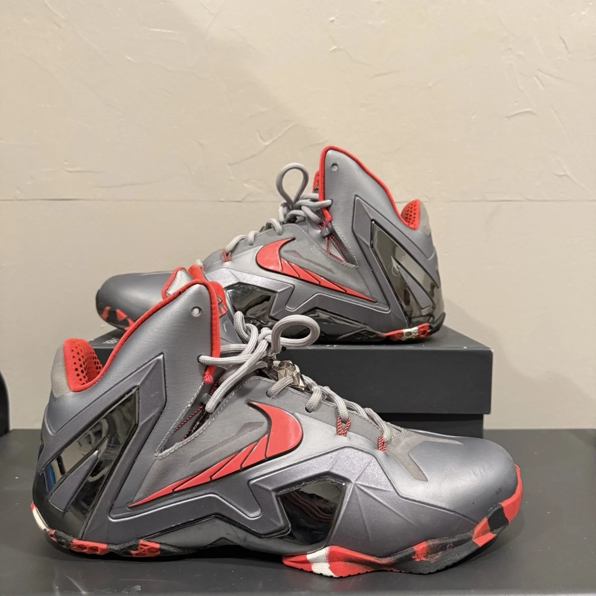 Preços baixos em Nike LeBron 11 Elite Team | eBay
