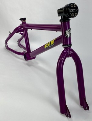2006 GT MACH ONE PRO 20” BMX Frame Set Extras Piston Purple Mid