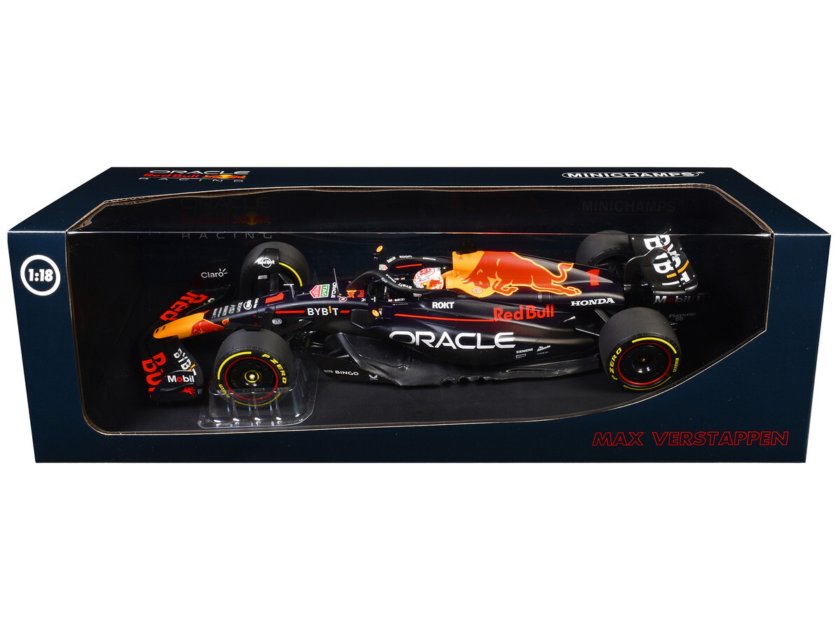 Minichamps Red Bull RB19 #1 Verstappen Winner F1 Japanese GP 2023