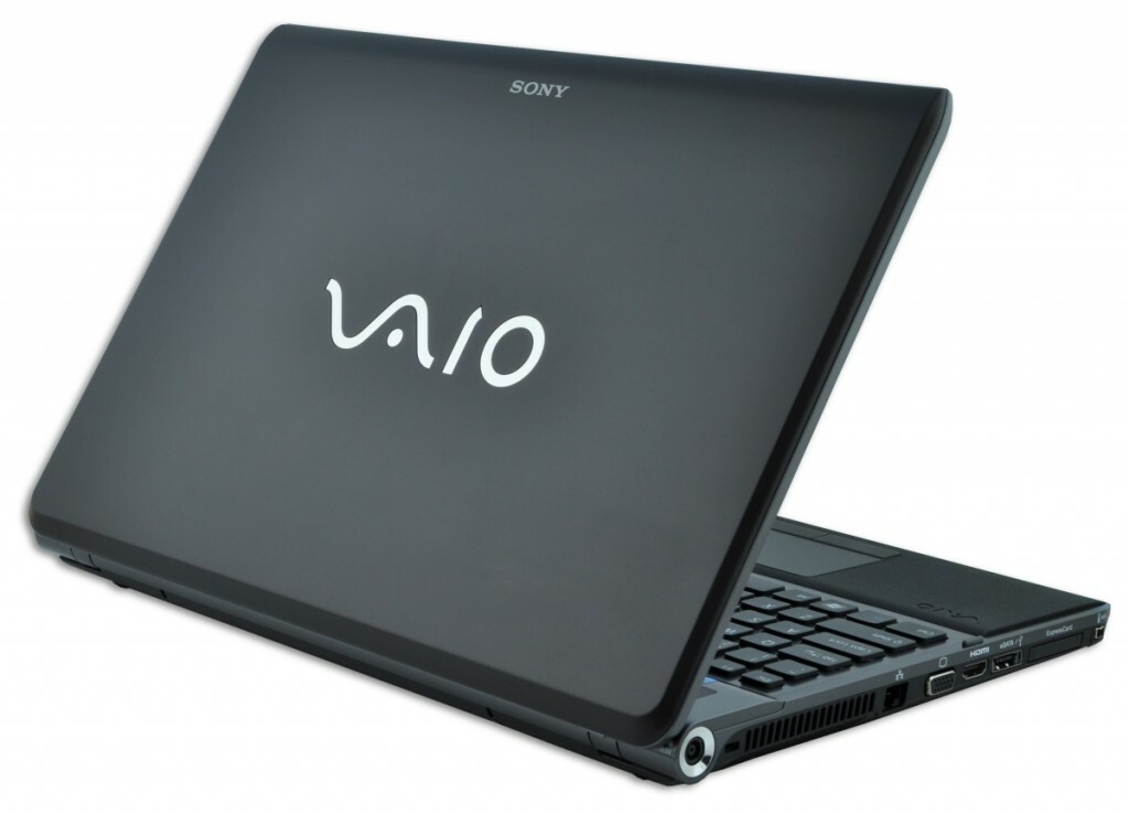 Sony VAIO INTEL CORE I7-Q740 1.73 GHz 16.4IN 240GB 8GB Ram Win10